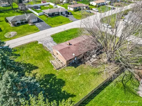 Exterior - 4716 Jeffrey St, Mchenry, IL 60051 photo 12 of 12