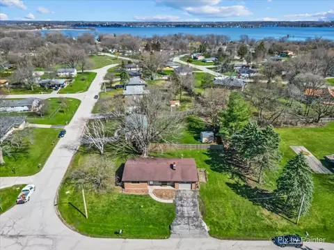 View/Area - 4716 Jeffrey St, Mchenry, IL 60051 photo 2 of 4