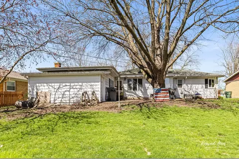 Exterior - 522 Orchard Ln, Beecher, IL 60401 photo 6 of 7