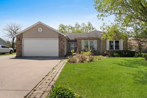 239 W Brian Ln, Braidwood, IL 60408
