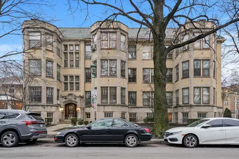1046 Washington Blvd #2, Oak Park, IL 60302