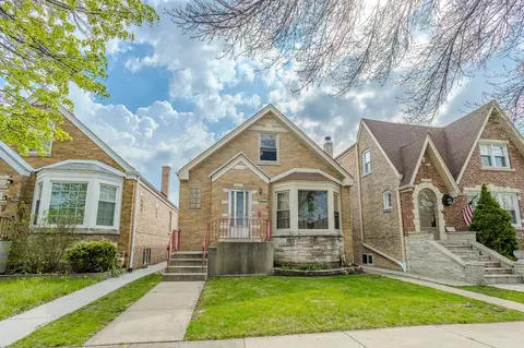 4117 N Austin Ave, Chicago, IL 60634