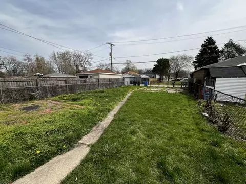Exterior - Undisclosed, Chicago, IL 60628 photo 2 of 3