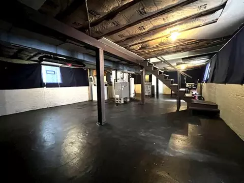 Exterior - Undisclosed, Chicago, IL 60628 photo 3 of 3