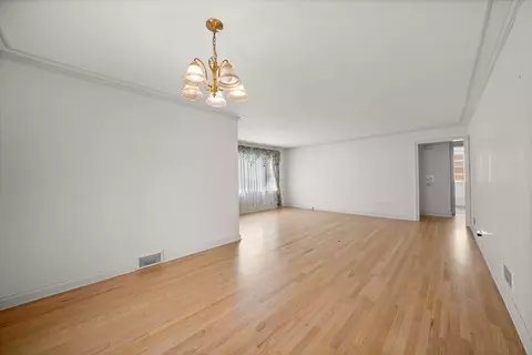 Living - 1084 S Des Plaines River Rd, Des Plaines, IL 60016 photo 3 of 5