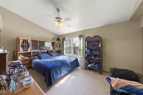 Bedroom - 2702 Canyon Dr, Plainfield, IL 60586 photo 2 of 4