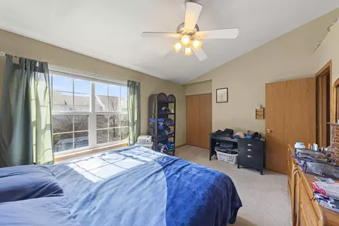 Bedroom - 2702 Canyon Dr, Plainfield, IL 60586 photo 3 of 4