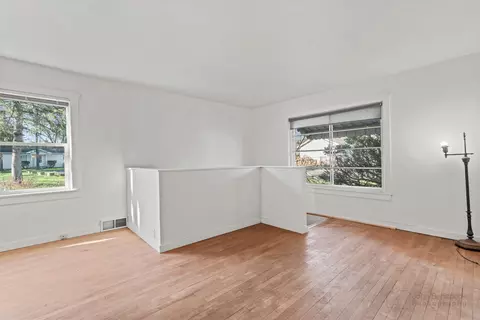 Other - 639 Edgebrook Ter, Elgin, IL 60120 photo 1 of 9