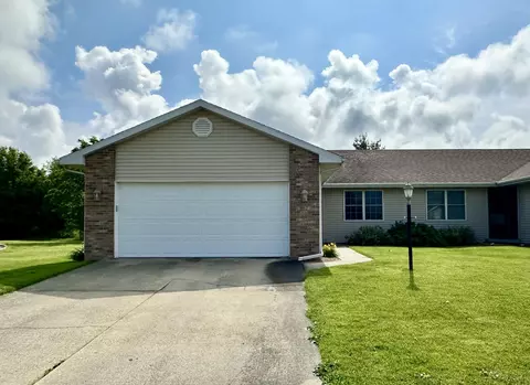 902 Waters Edge Rd #902, Champaign, IL 61822