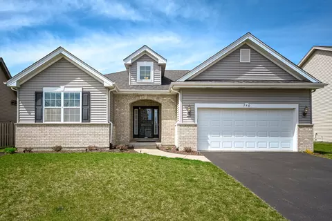 746 N Sunrise Dr, Romeoville, IL 60446