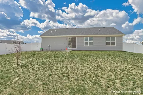 Exterior - 2406 Truman Trl, Mchenry, IL 60050 photo 3 of 5