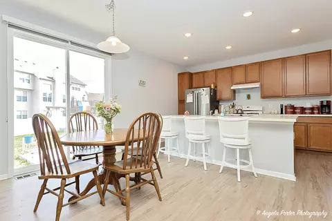 Dining - 2406 Truman Trl, Mchenry, IL 60050 photo 1 of 2