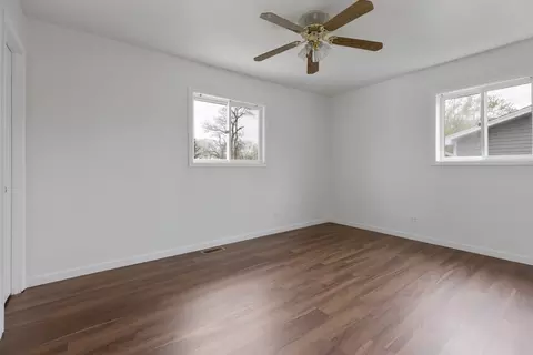 Other - 2010 Carleton Rd, Hoffman Estates, IL 60169 photo 4 of 11