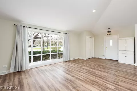 338 67th St, Willowbrook, IL 60527 photo 3