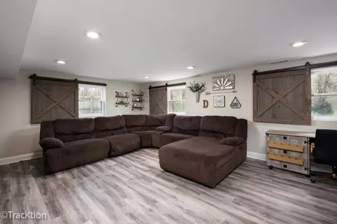 338 67th St, Willowbrook, IL 60527 photo 14