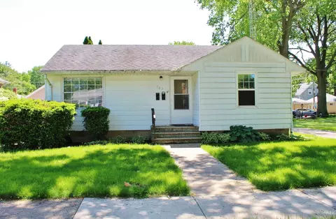 723 E Jefferson St, Morris, IL 60450 photo 2