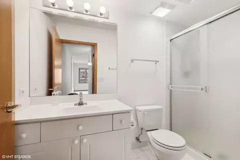 675 Pearson St #412, Des Plaines, IL 60016 photo 10