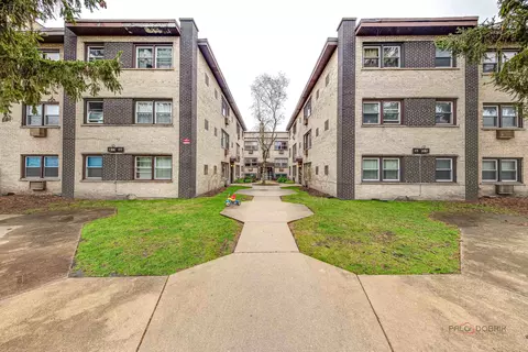 1511 W Birchwood Ave #2E, Chicago, IL 60626