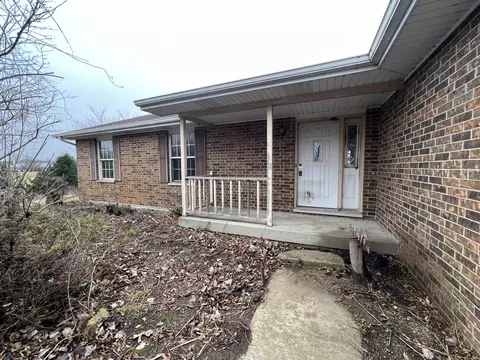 5307 Irish Ln, Harvard, IL 60033