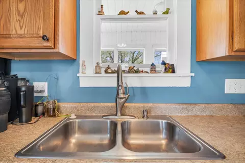 Kitchen - 400 S Piatt St, Bement, IL 61813 photo 5 of 5