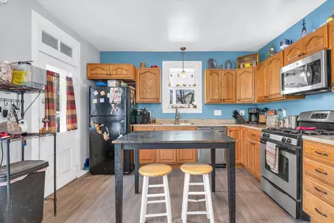 Kitchen - 400 S Piatt St, Bement, IL 61813 photo 2 of 5