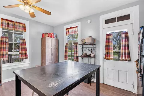 Dining - 400 S Piatt St, Bement, IL 61813 photo 1 of 3