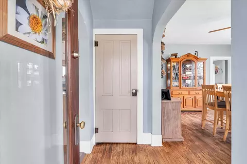 Entry Way - 400 S Piatt St, Bement, IL 61813 photo 1 of 1