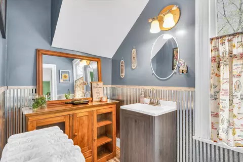 Bath - 400 S Piatt St, Bement, IL 61813 photo 1 of 3