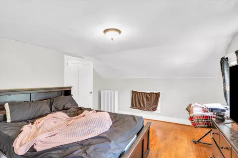 Bedroom - 400 S Piatt St, Bement, IL 61813 photo 7 of 7