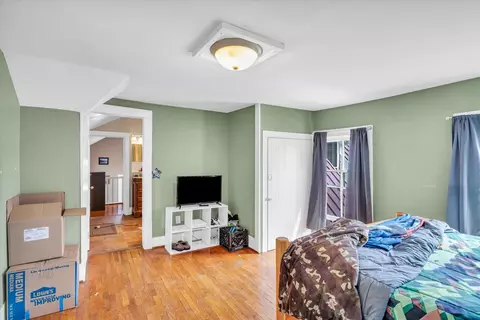 Bedroom - 400 S Piatt St, Bement, IL 61813 photo 5 of 7