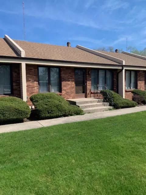 2822 Sandy Hollow Rd #13, Rockford, IL 61109