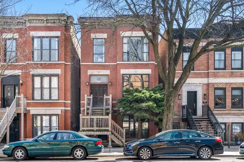 621 S Loomis St, Chicago, IL 60607