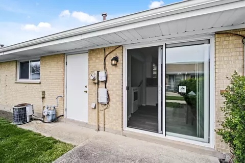 801 Valley Stream Dr #C, Wheeling, IL 60090 photo 15