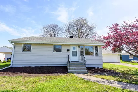 Exterior - 2515 Rusty Dr, Des Plaines, IL 60018 photo 2 of 5
