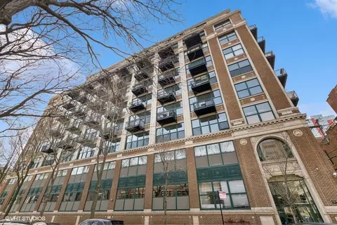 221 E Cullerton St #612, Chicago, IL 60616