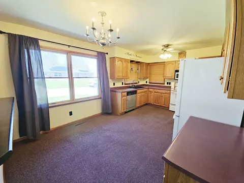 Kitchen - 401 E Park St, Morrison, IL 61270 photo 2 of 2