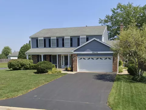 5806 Constitution Ave, Gurnee, IL 60031