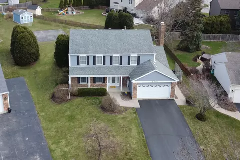 Exterior - 5806 Constitution Ave, Gurnee, IL 60031 photo 12 of 13