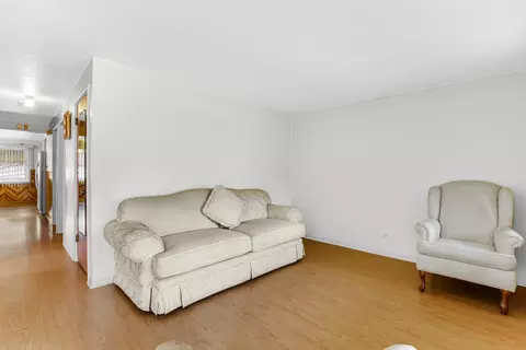 11636 S Throop St, Chicago, IL 60643 photo 2