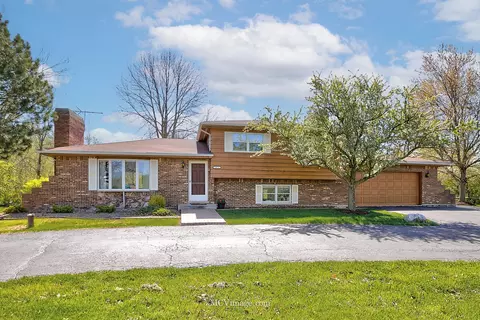 14511 Acorn Dr, Homer Glen, IL 60491