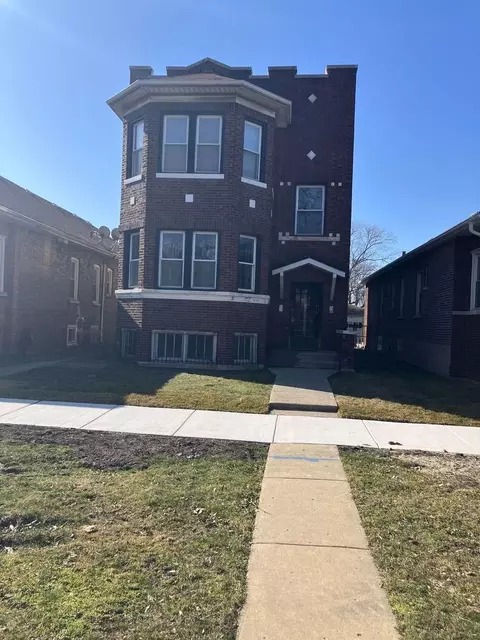 7730 S Prairie Ave, Chicago, IL 60619