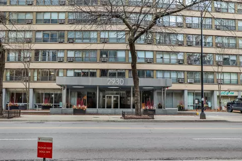 2930 N Sheridan Rd #1109, Chicago, IL 60657