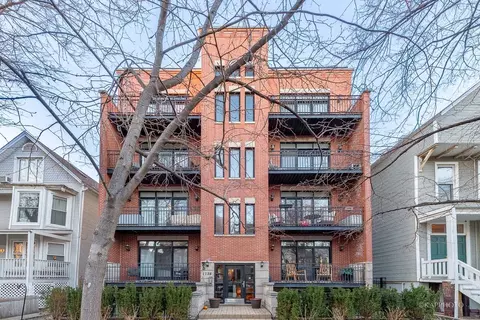 1728 W Roscoe St #G, Chicago, IL 60657