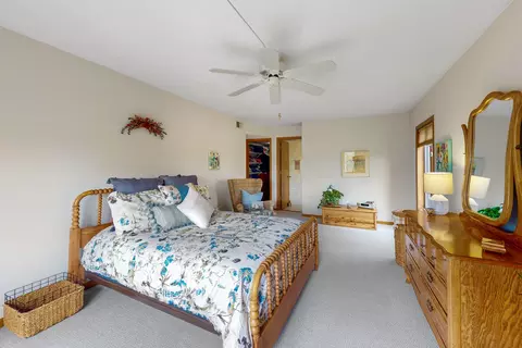 1591 E Thacker St #503, Des Plaines, IL 60016 photo 9