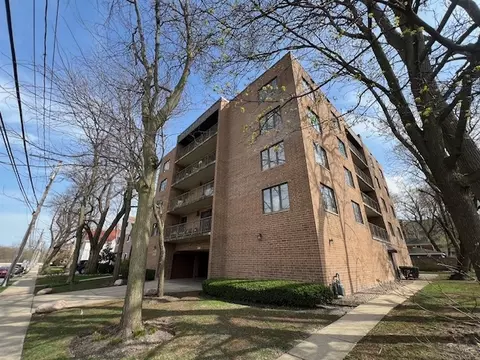 1591 E Thacker St #503, Des Plaines, IL 60016