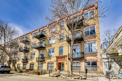 1740 N Maplewood Ave #322, Chicago, IL 60647