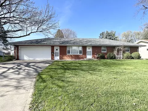 701 Clark St, Rantoul, IL 61866