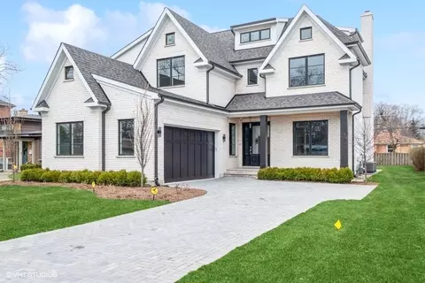 445 Sunset Dr, Wilmette, IL 60091