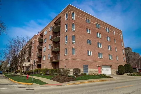 Exterior - 1378 Perry St #306, Des Plaines, IL 60016 photo 3 of 3