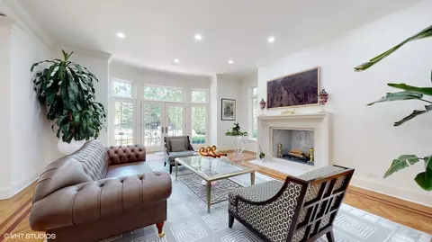 Living - 165 Maple Hill Rd, Glencoe, IL 60022 photo 5 of 14